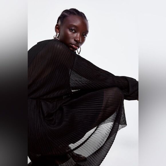 ZARA Black Pleated Midi Dress. - S - Picture 6 of 7